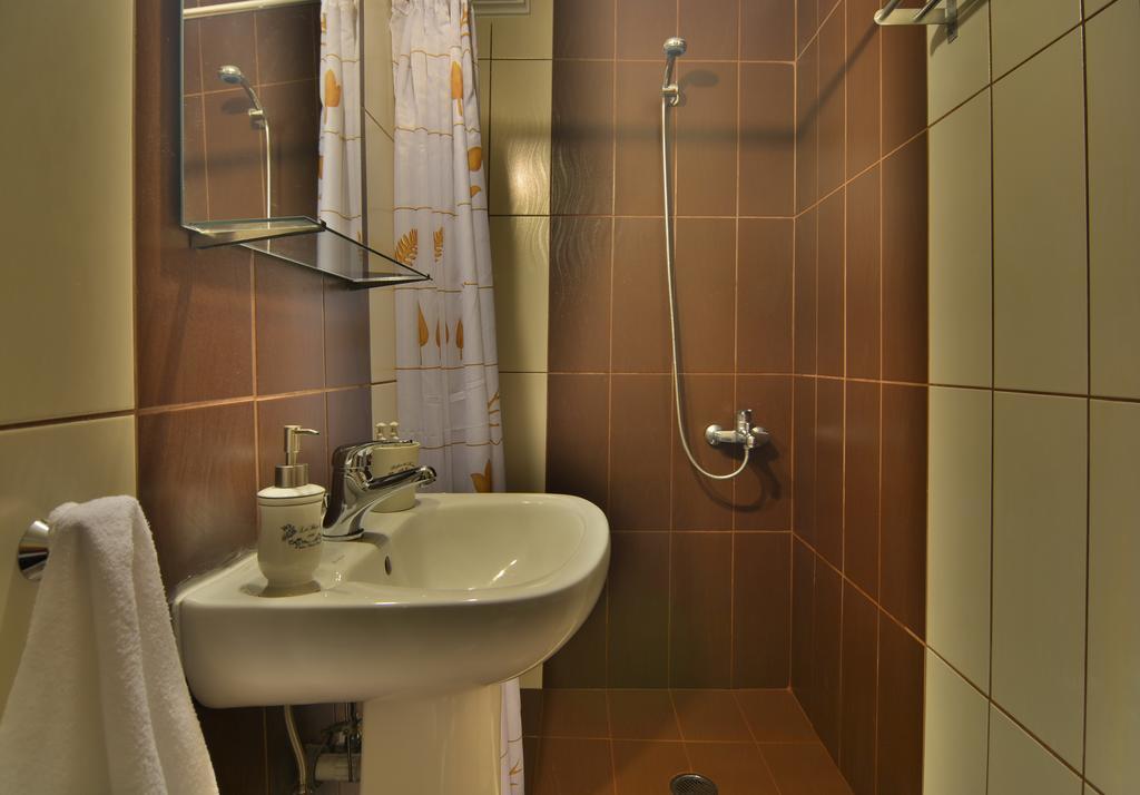 Gartagani Guest House Стемница Екстериор снимка